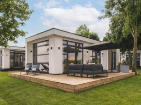 Luxurious holiday home nearby the Lower Rhine